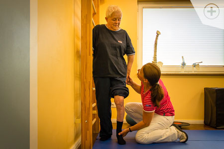 Die Krankengymnastik / Physiotherapie verfolgt auf Basis vielfältiger Methoden die Verbesserung und den Erhalt der Bewegungs- und Funktionsfähigkeit des menschlichen Körpers.